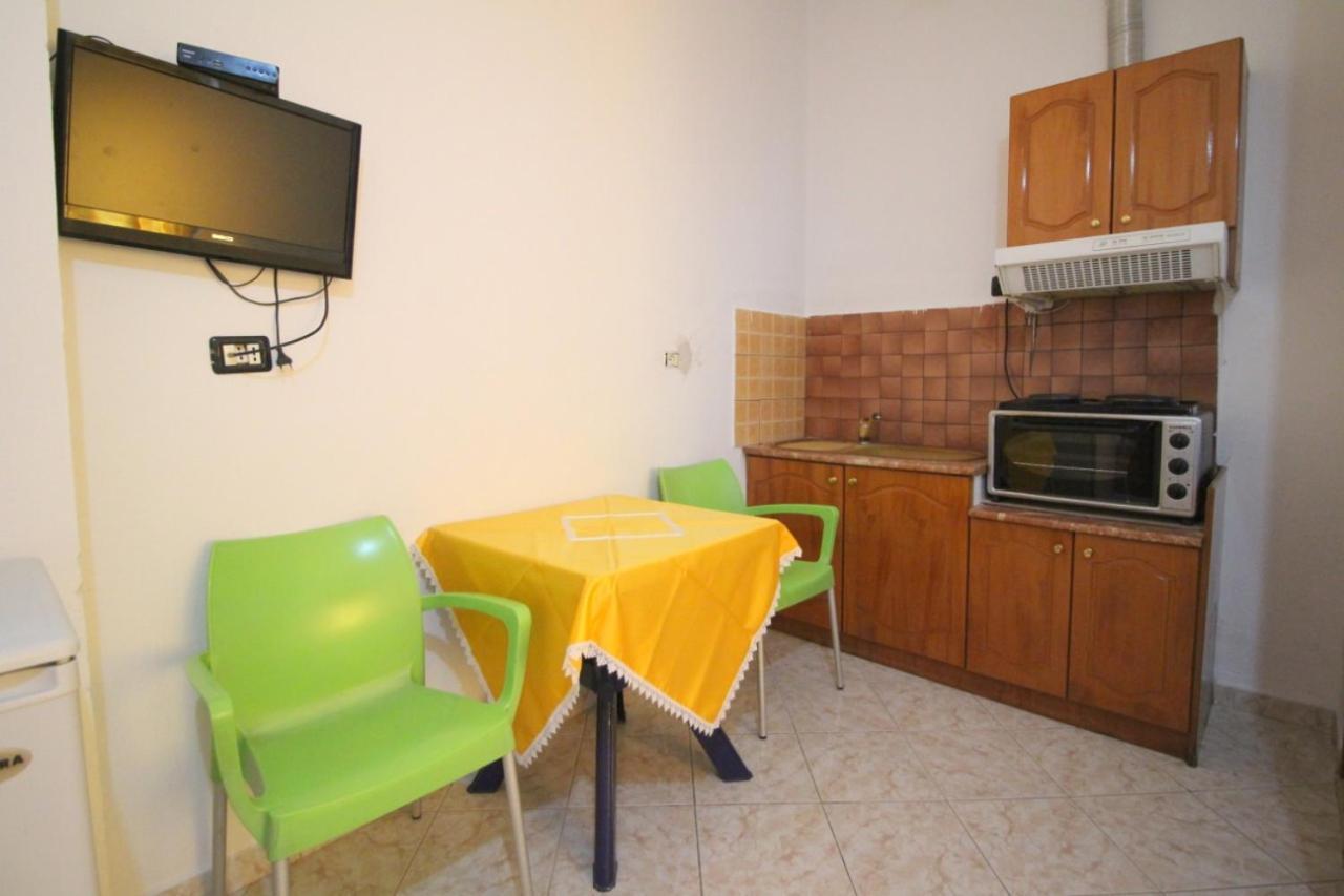 Hotel Vila Vilson ساراندا الغرفة الصورة